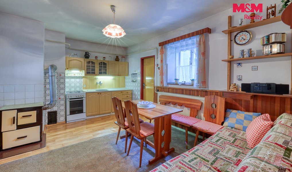 Prodej domu 227 m² s pozemkem 861 m², Nalžovské Hory – náhled fotky 4