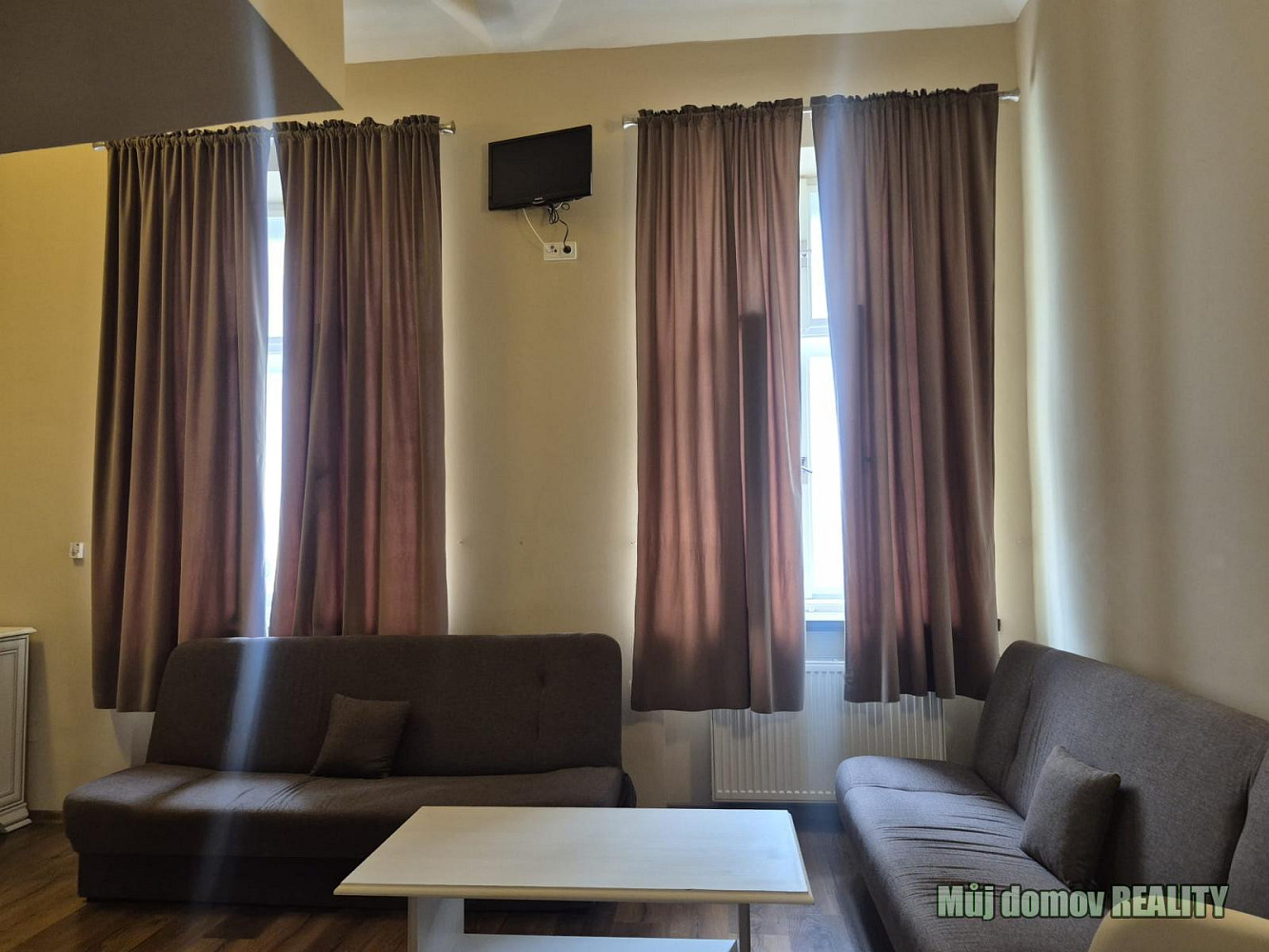 Pronájem bytu 1+kk 37 m² – fotografie 4