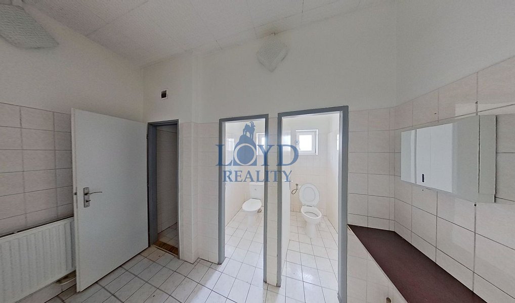 Pronájem kanceláře 30 m², Karlovy Vary – náhled fotky 37