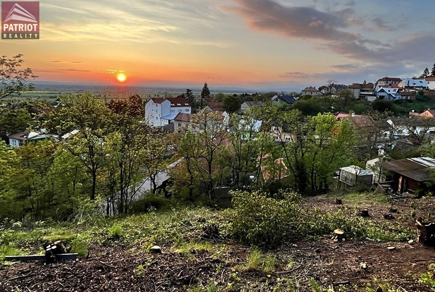 Prodej stavebního pozemku 1 484 m² – fotografie 3