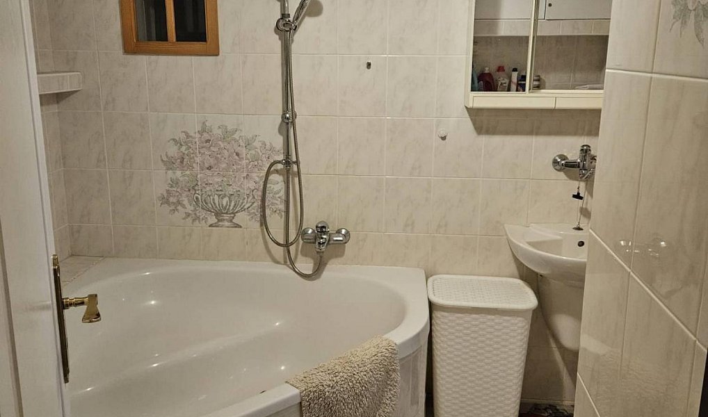 Prodej domu 260 m² s pozemkem 1 497 m², Krompach – náhled fotky 15