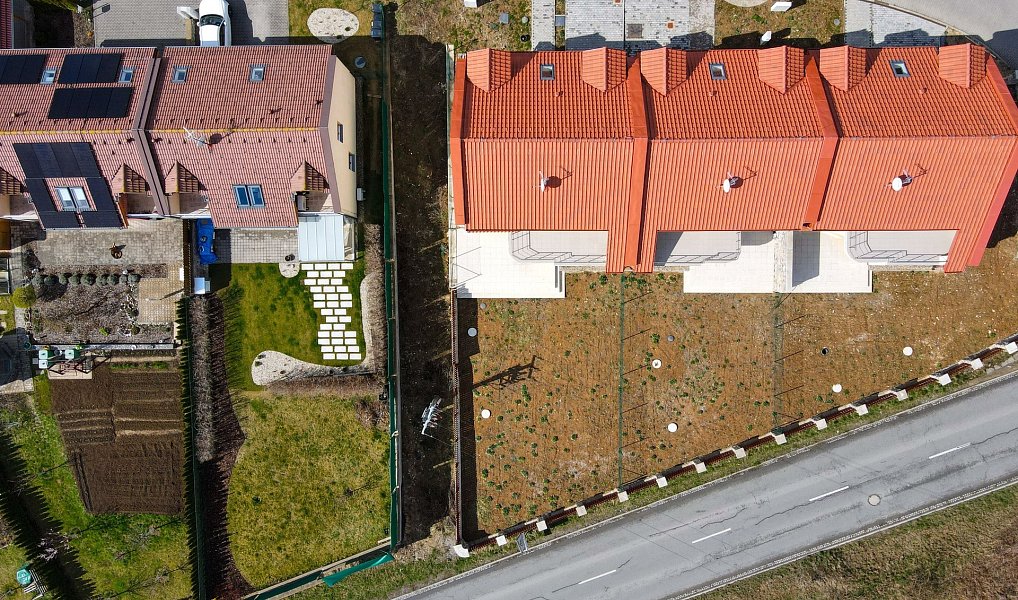 Prodej domu 220 m² s pozemkem 600 m², Březina – náhled fotky 5