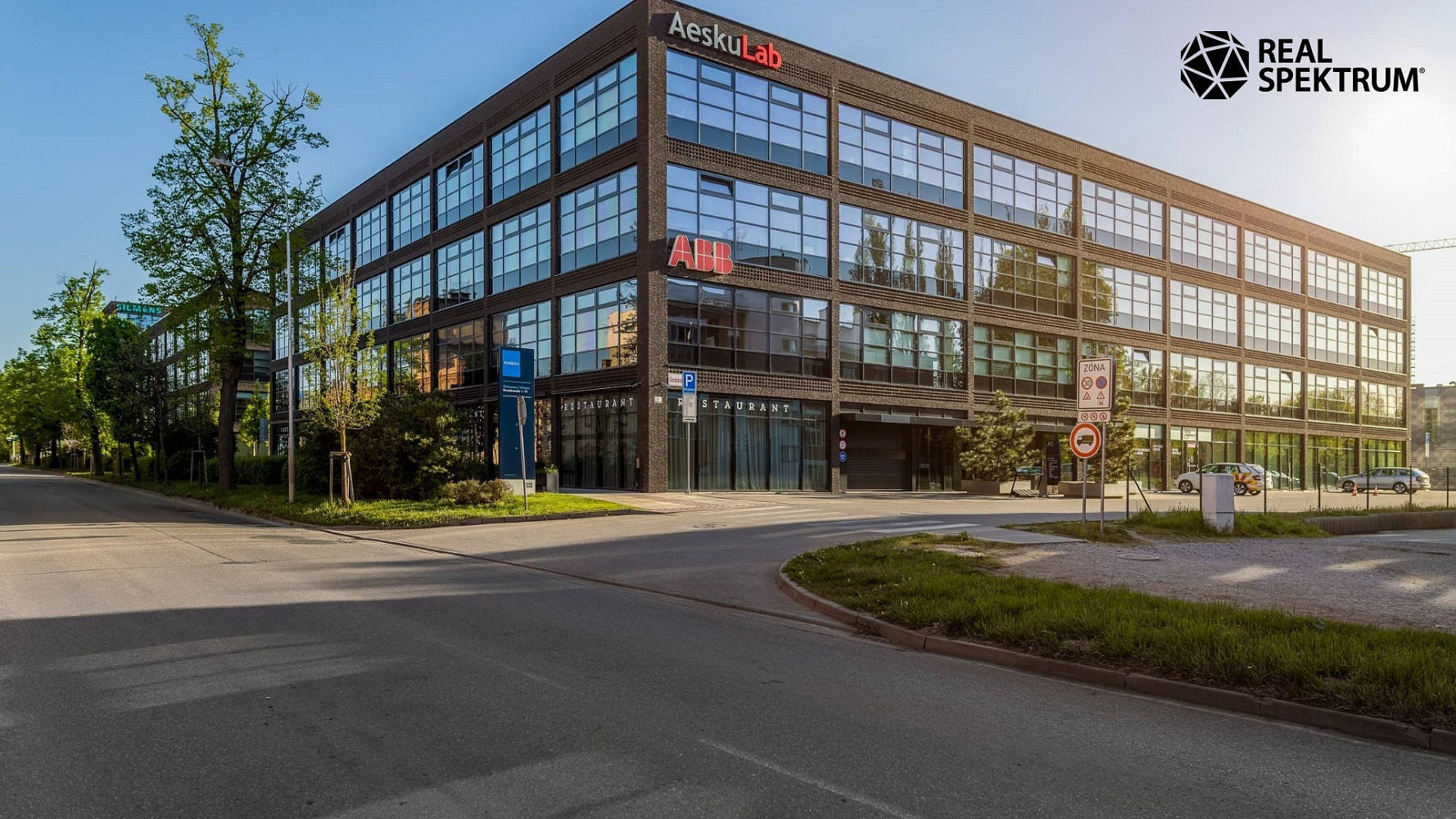 Pronájem kanceláře 103 m²