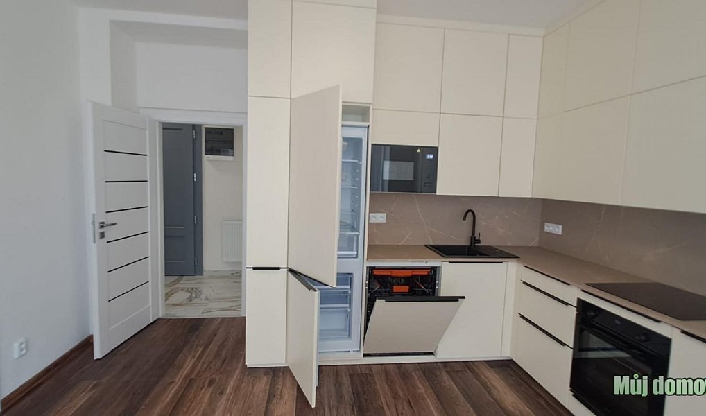 Pronájem bytu 3+kk 64 m², Praha – náhled fotky 2