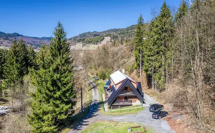 Prodej domu 300 m² s pozemkem 4 332 m², Rekreační, Karolinka, okres Vsetín