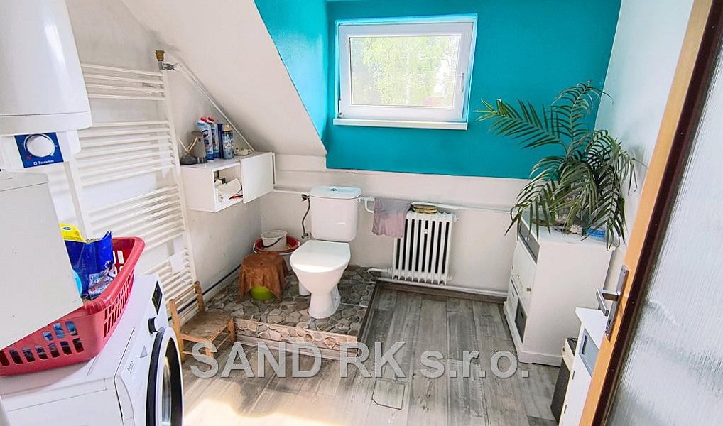Prodej domu 206 m² s pozemkem 2 221 m², Domažlice – náhled fotky 13