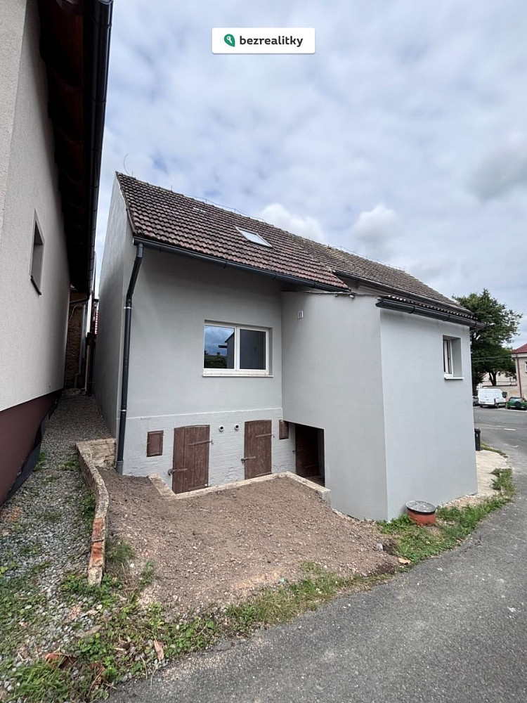 Prodej domu 130 m² s pozemkem 117 m² — photo 2