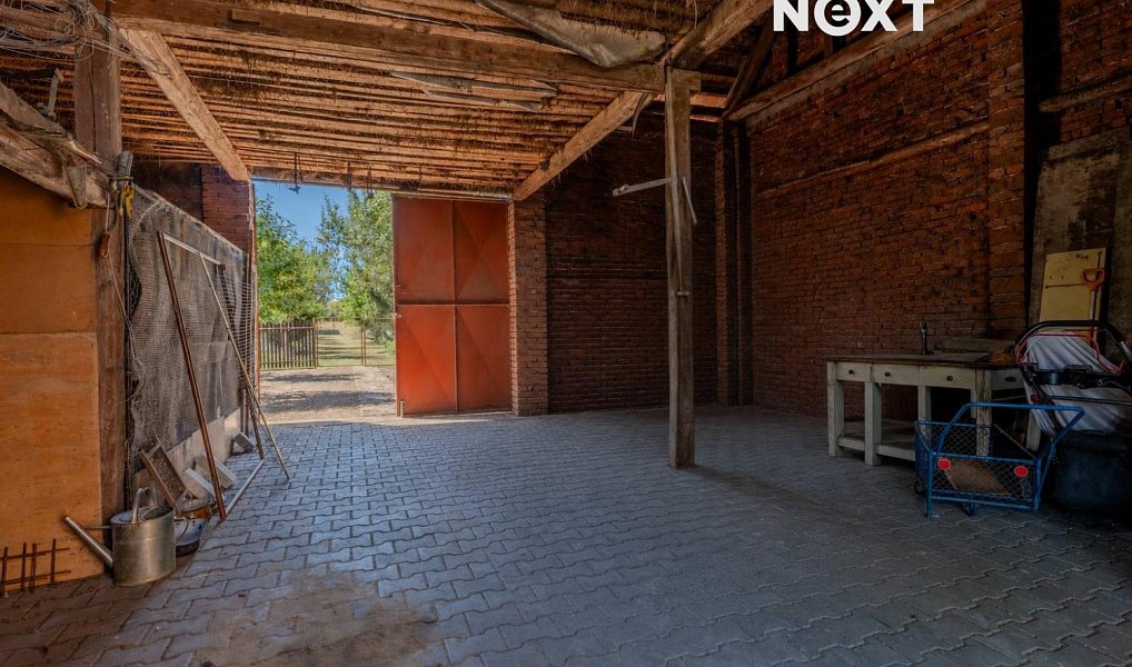 Prodej domu 240 m² s pozemkem 1 150 m², Boršice u Blatnice – náhled fotky 20
