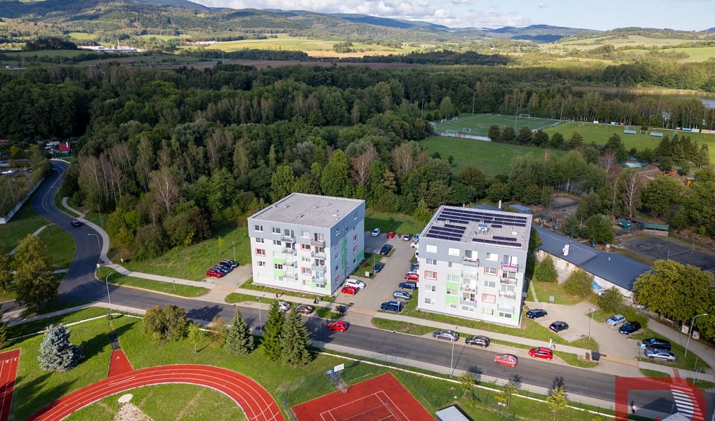 Prodej bytu 3+kk 94 m², Ostrov – náhled fotky 36
