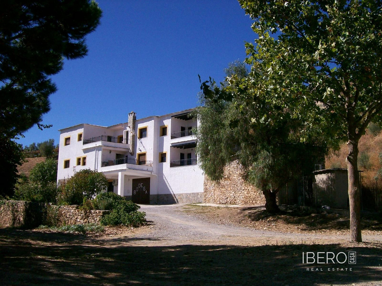 Prodej domu 200 m² s pozemkem 200 m²