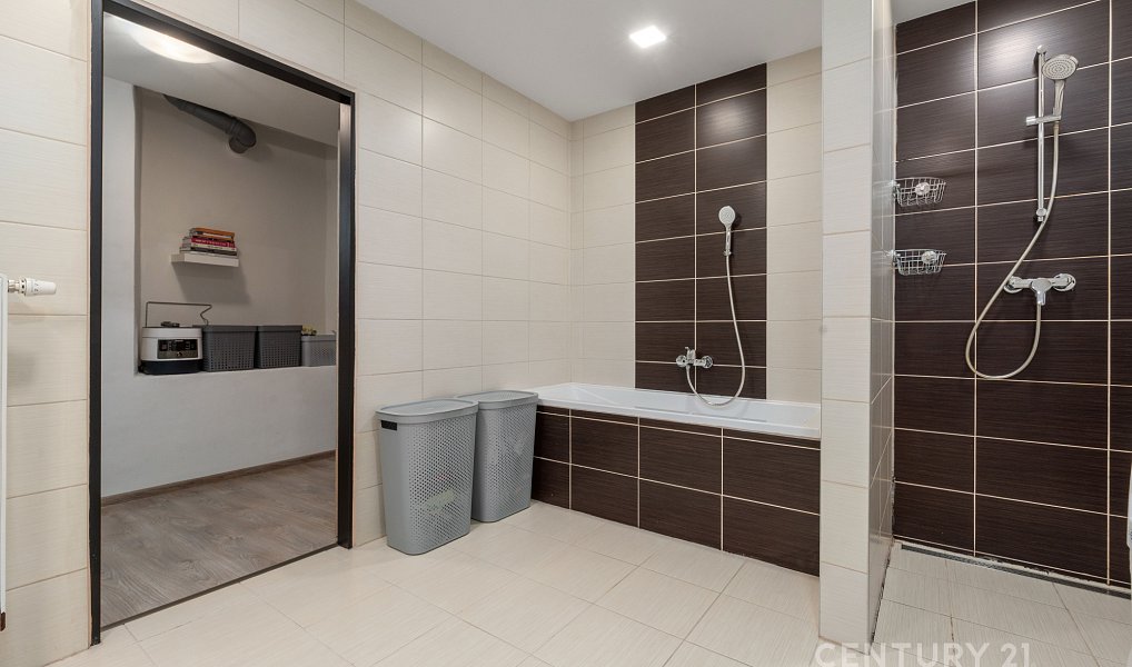Prodej domu 178 m² s pozemkem 1 065 m², Radiměř – náhled fotky 7