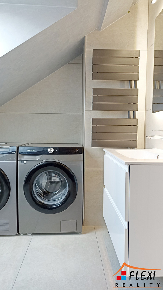 Pronájem bytu 2+kk 65 m² – fotografie 5