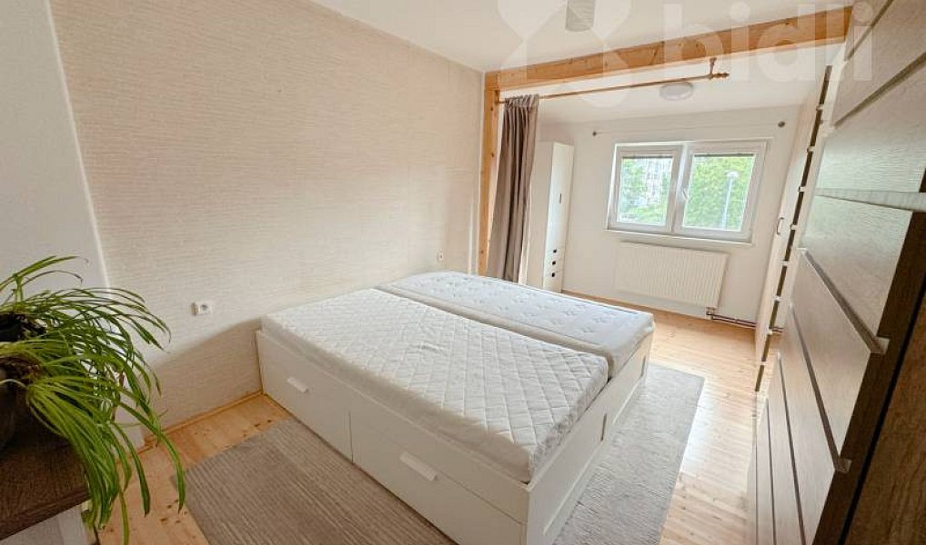 Pronájem bytu 2+1 72 m², Pardubice – náhled fotky 8