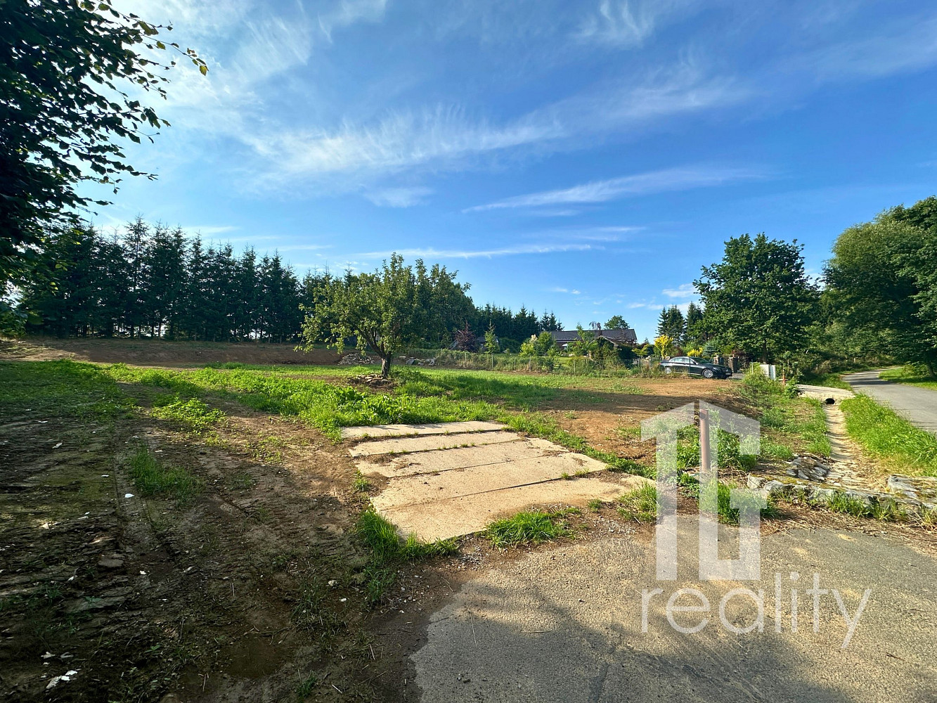 Prodej stavebního pozemku 1 533 m²