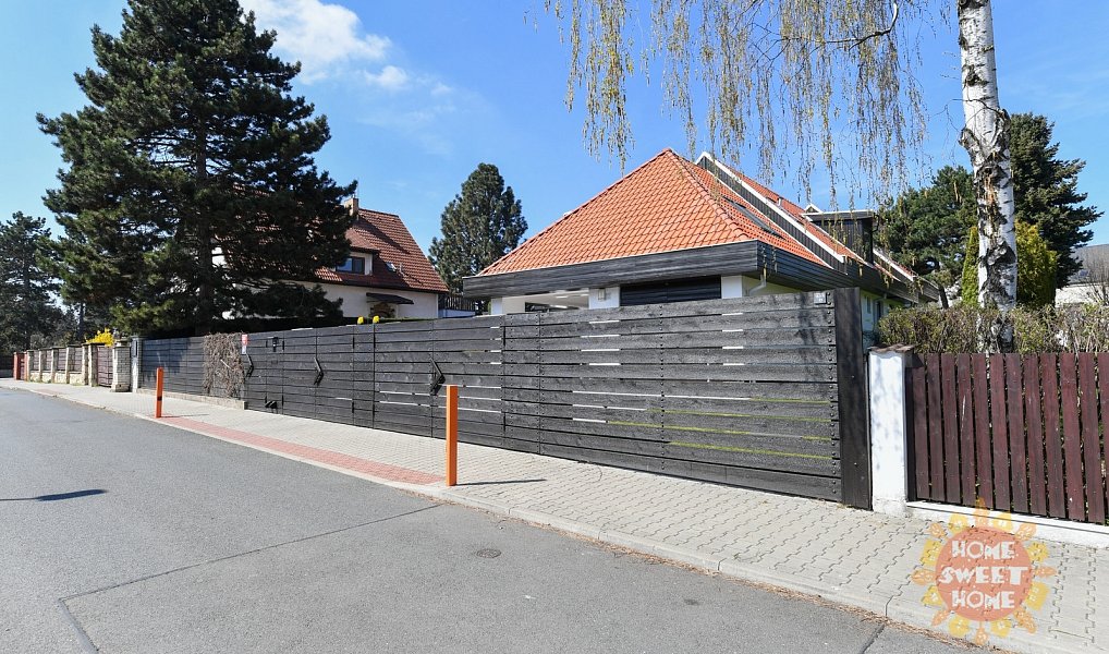 Pronájem domu 417 m² s pozemkem 1 208 m², Praha – náhled fotky 40