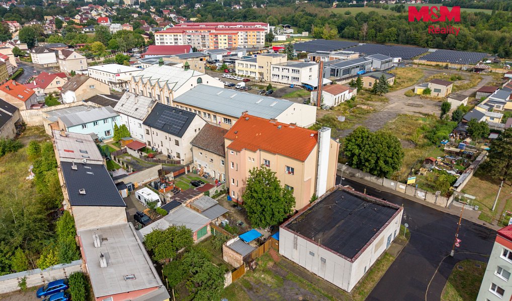 Prodej domu 596 m² s pozemkem 514 m², Osek – náhled fotky 14