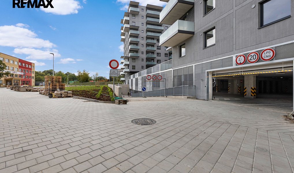 Prodej bytu 3+kk 72 m², Praha – náhled fotky 24