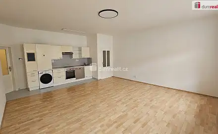 Pronájem bytu 2+1 85 m²