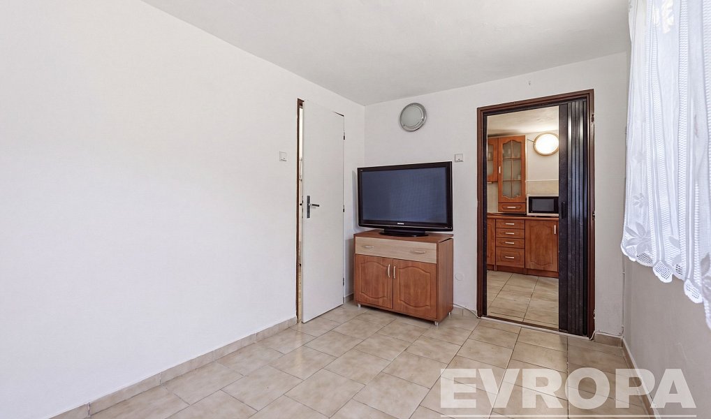 Prodej stavebního pozemku 915 m², Dubá – náhled fotky 7