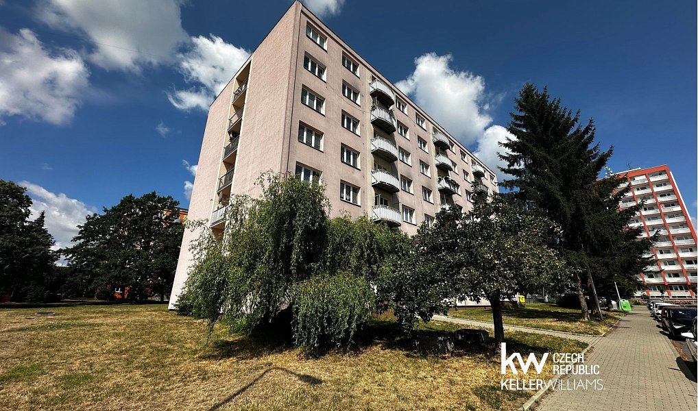 Prodej bytu 1+1 40 m², Kladno – náhled fotky 13