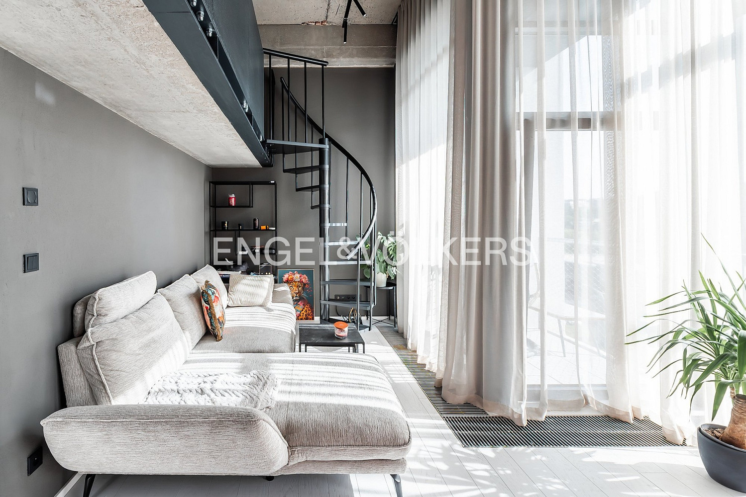 Prodej bytu 1+kk 56 m² – fotografie 3