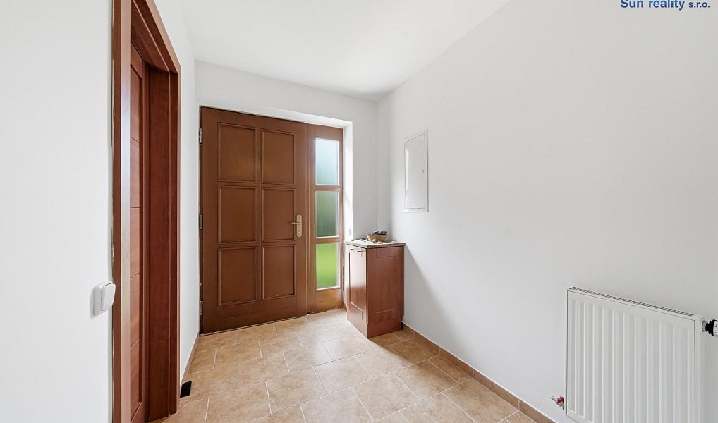 Prodej domu 180 m² s pozemkem 2 195 m², Zubří – náhled fotky 11