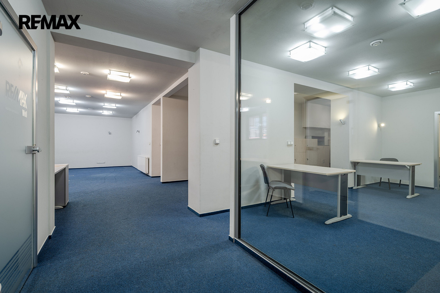 Pronájem obchodních prostor 126 m² – fotografie 2
