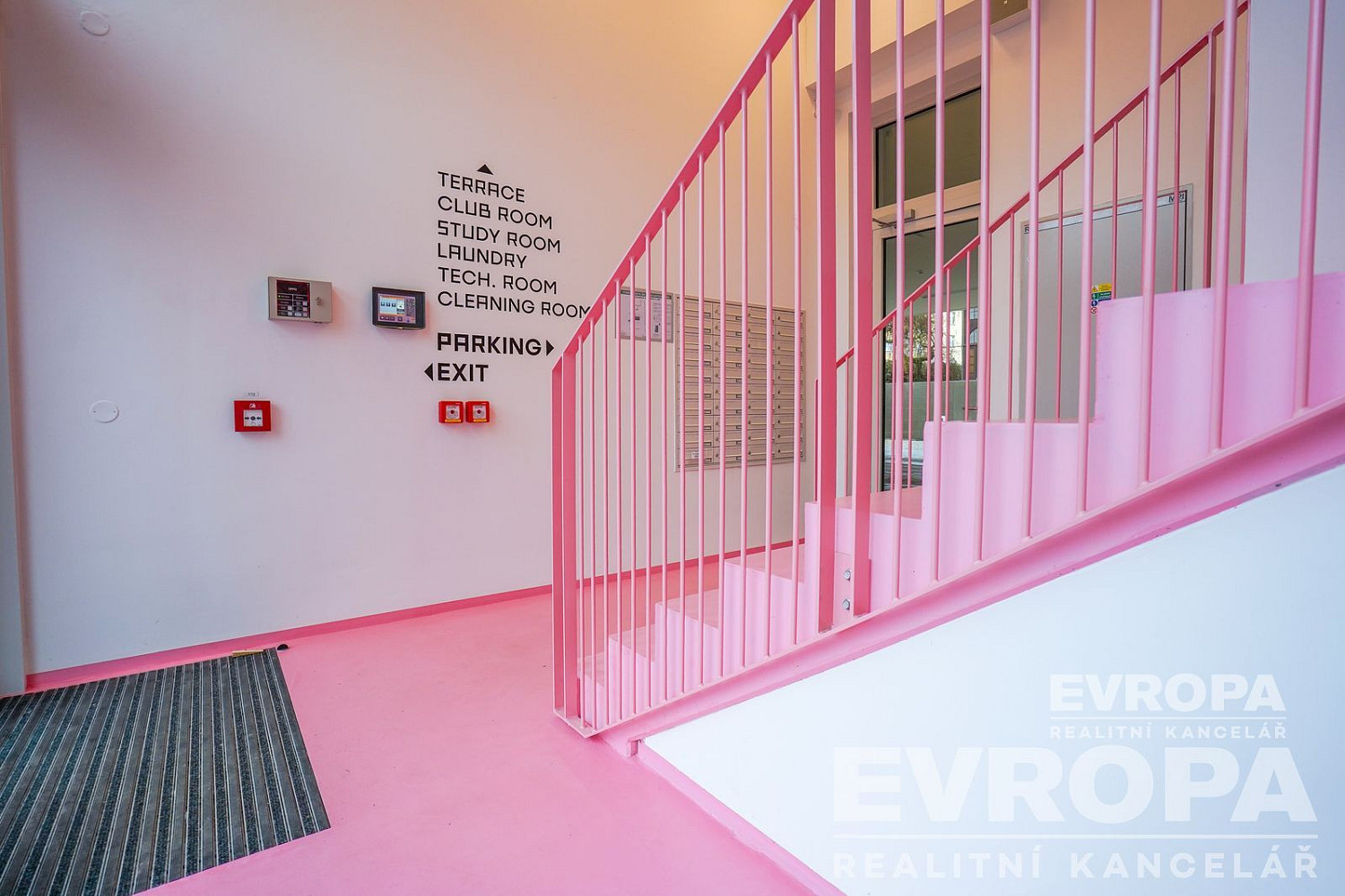 Pronájem bytu 1+kk 29 m² – fotografie 5