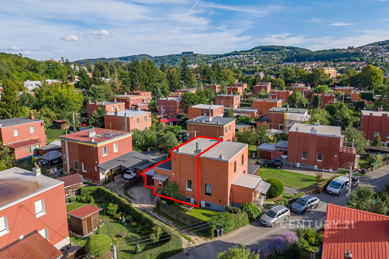 Půldomek 112m² s přístavbou a garáží, Zlín - Zálešná