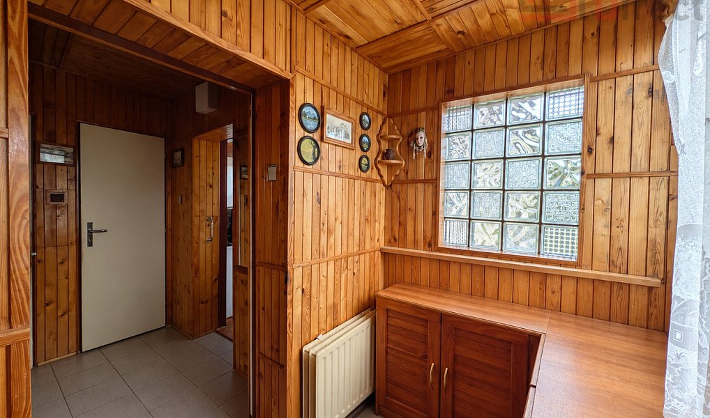 Prodej domu 190 m² s pozemkem 1 352 m², Kováň – náhled fotky 11