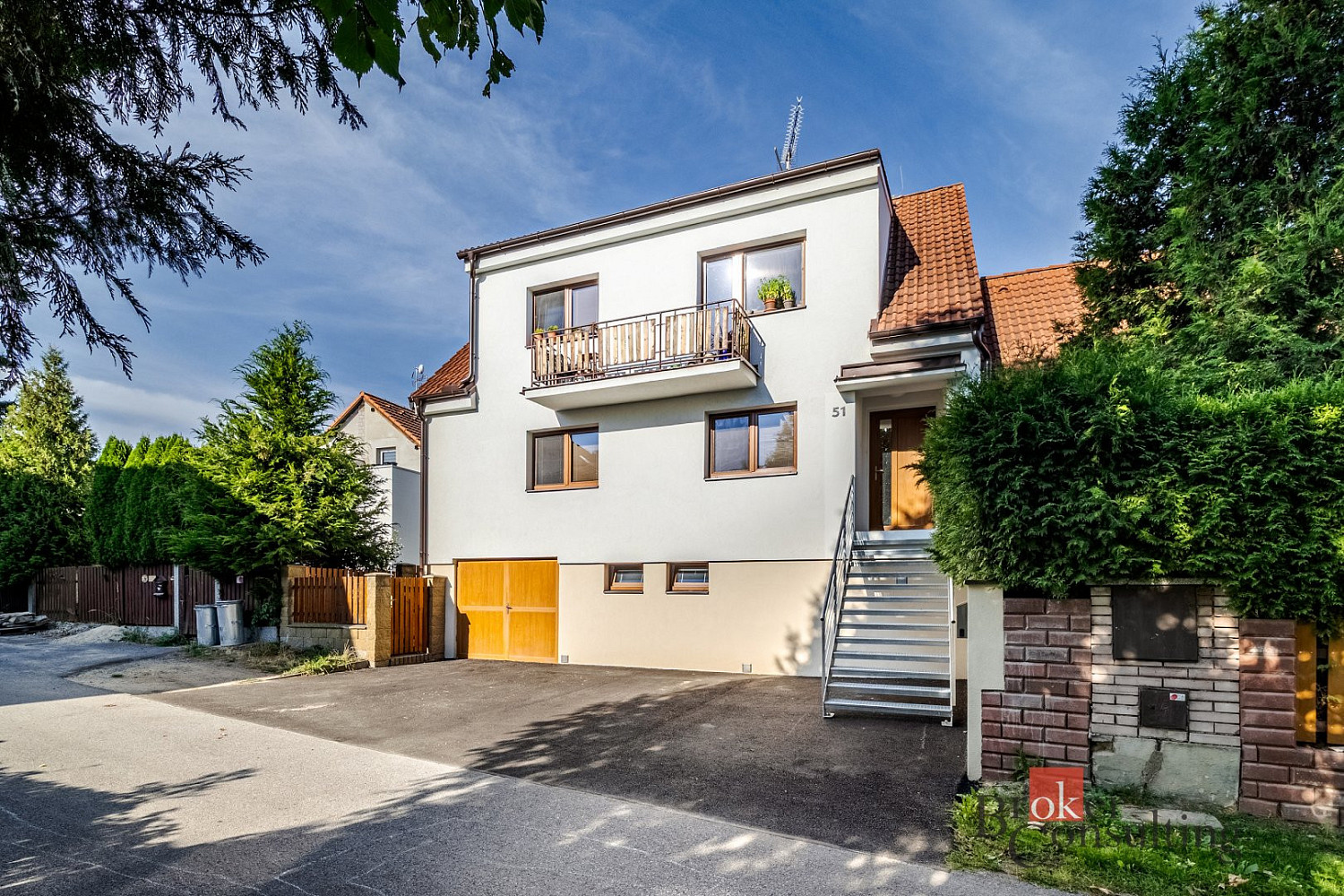 Prodej domu 180 m² s pozemkem 794 m² – fotografie 2