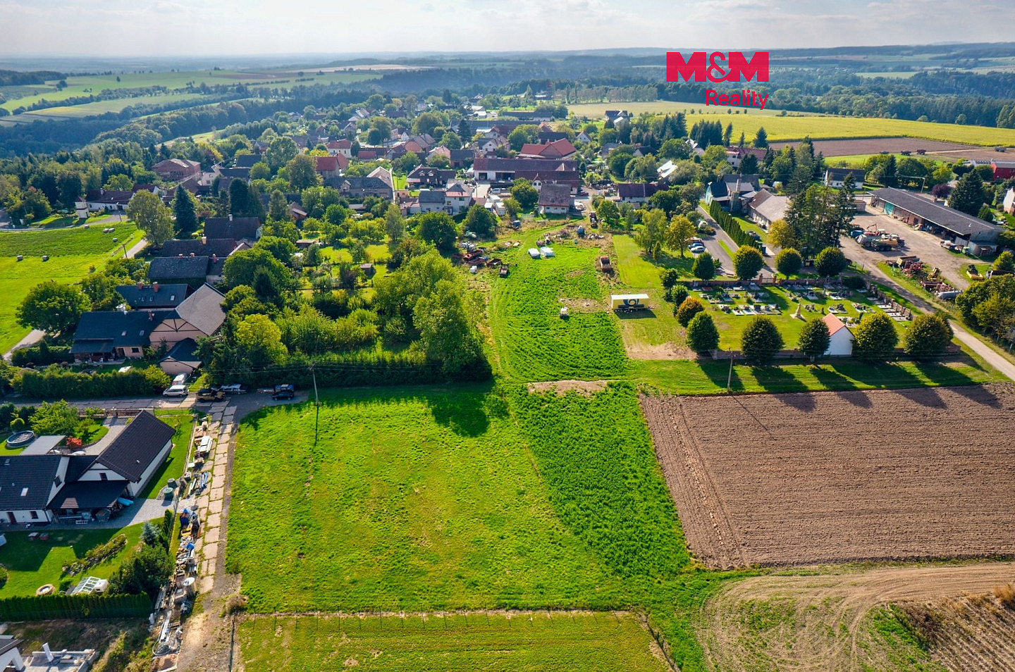 Prodej stavebního pozemku 3 386 m²