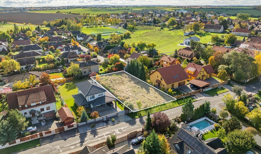Prodej stavebního pozemku 1 014 m², Květnice – náhled fotky 3