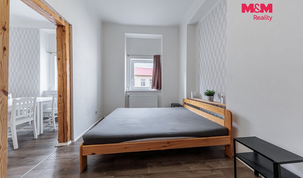 Prodej nájemního domu, činžáku 327 m², Hroznětín – náhled fotky 9