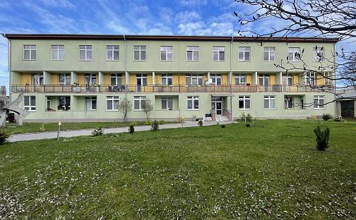 Pronájem bytu 1+kk 24 m², Hády, Brno - Maloměřice