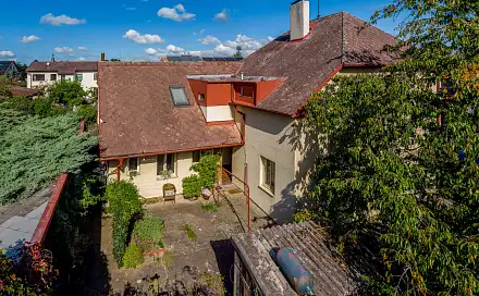 Pronájem domu 280 m² s pozemkem 1 278 m², Praha 10 - Dubeč