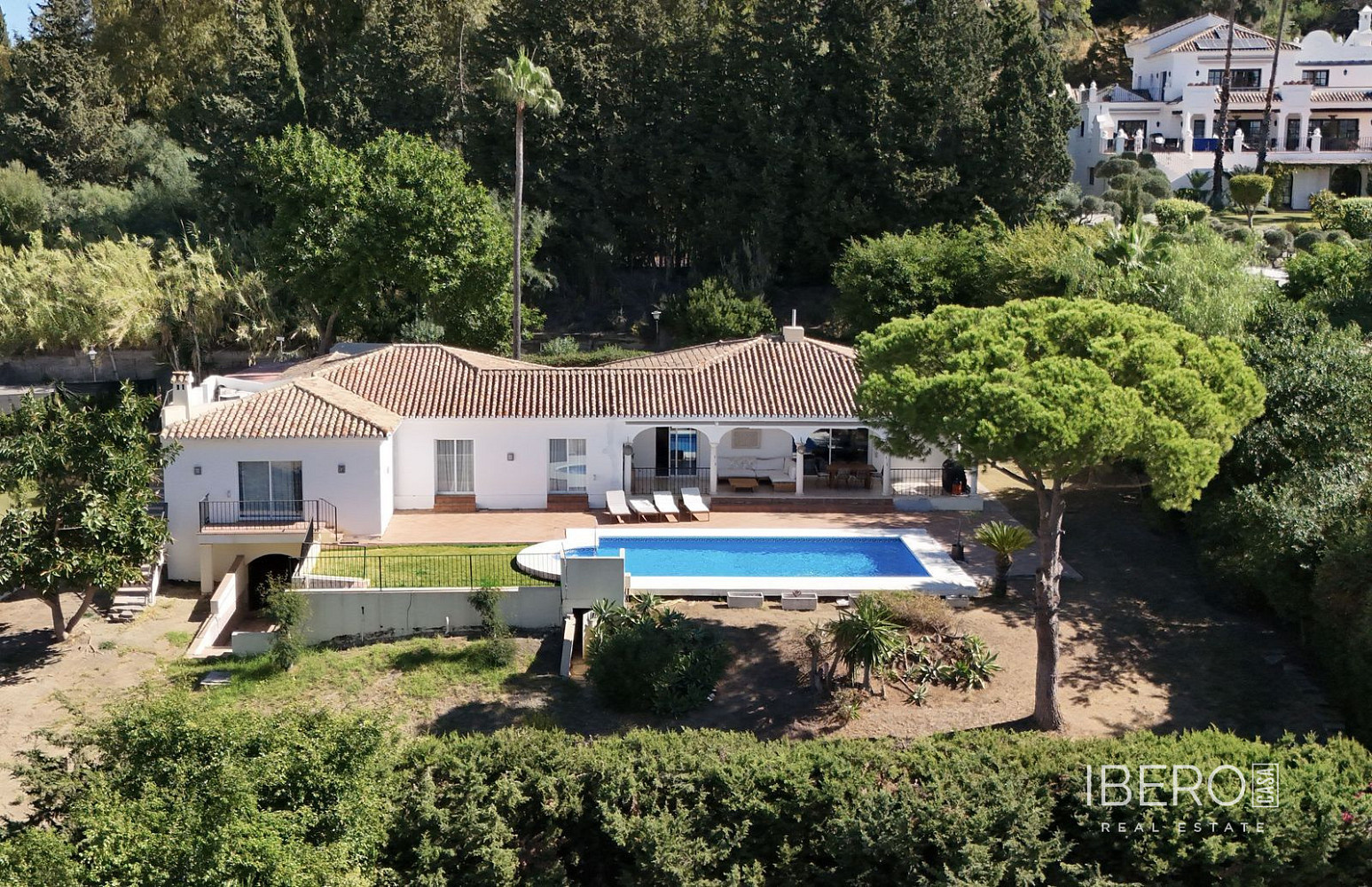 Prodej domu 341 m² s pozemkem 1 780 m²