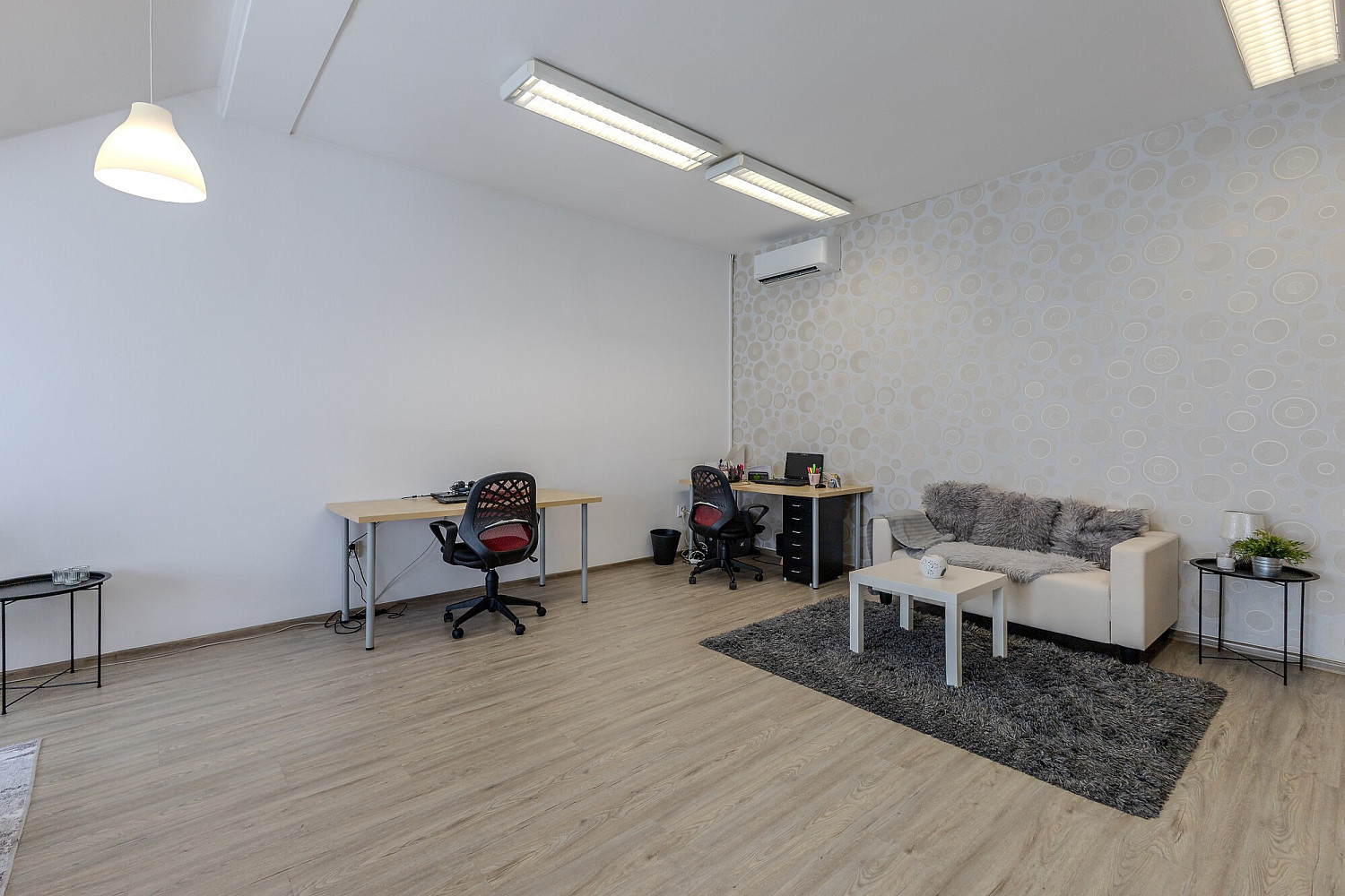 Pronájem kanceláře 41 m² – fotografie 2
