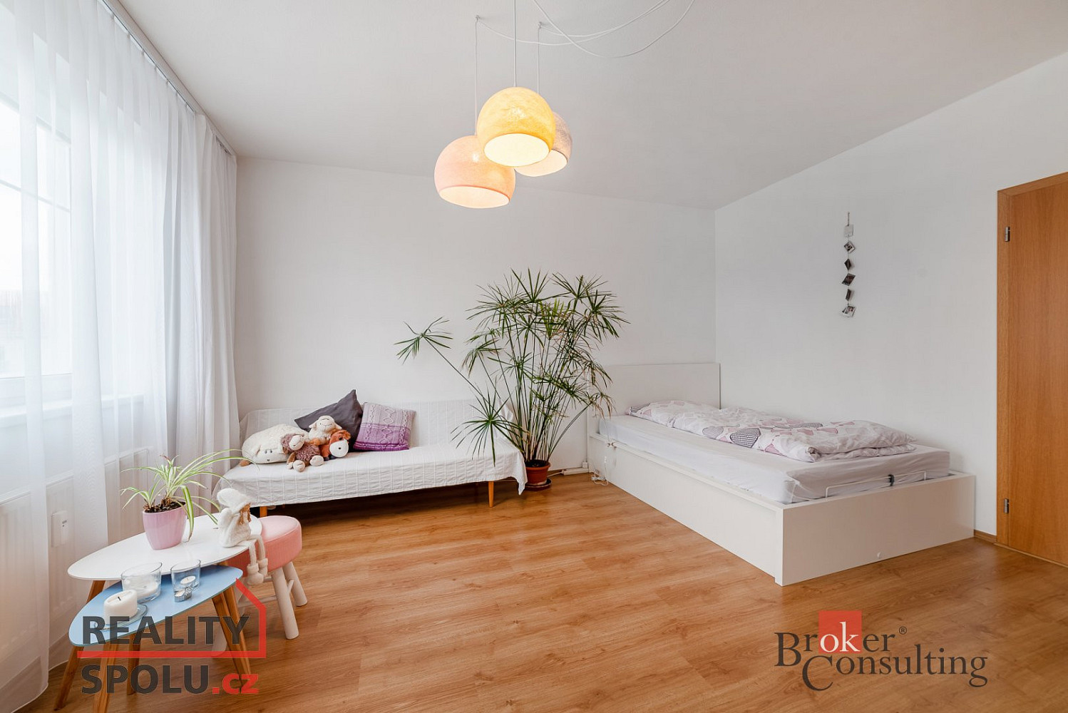 Pronájem bytu 1+kk 40 m² — photo 2