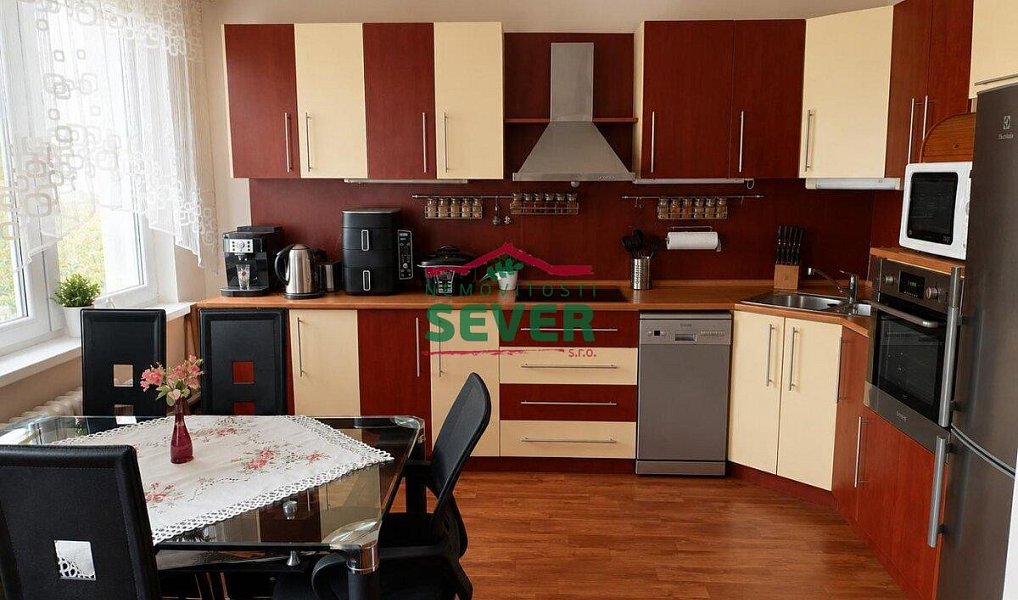 Prodej bytu 3+1 69 m², Litvínov – náhled fotky 2