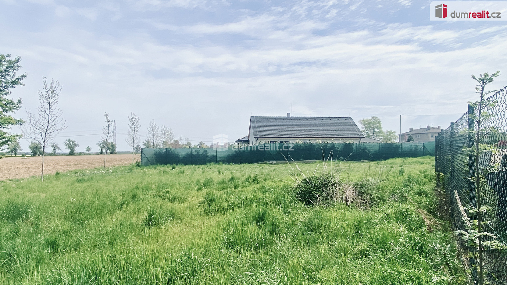 Prodej stavebního pozemku 1 025 m² – fotografie 3