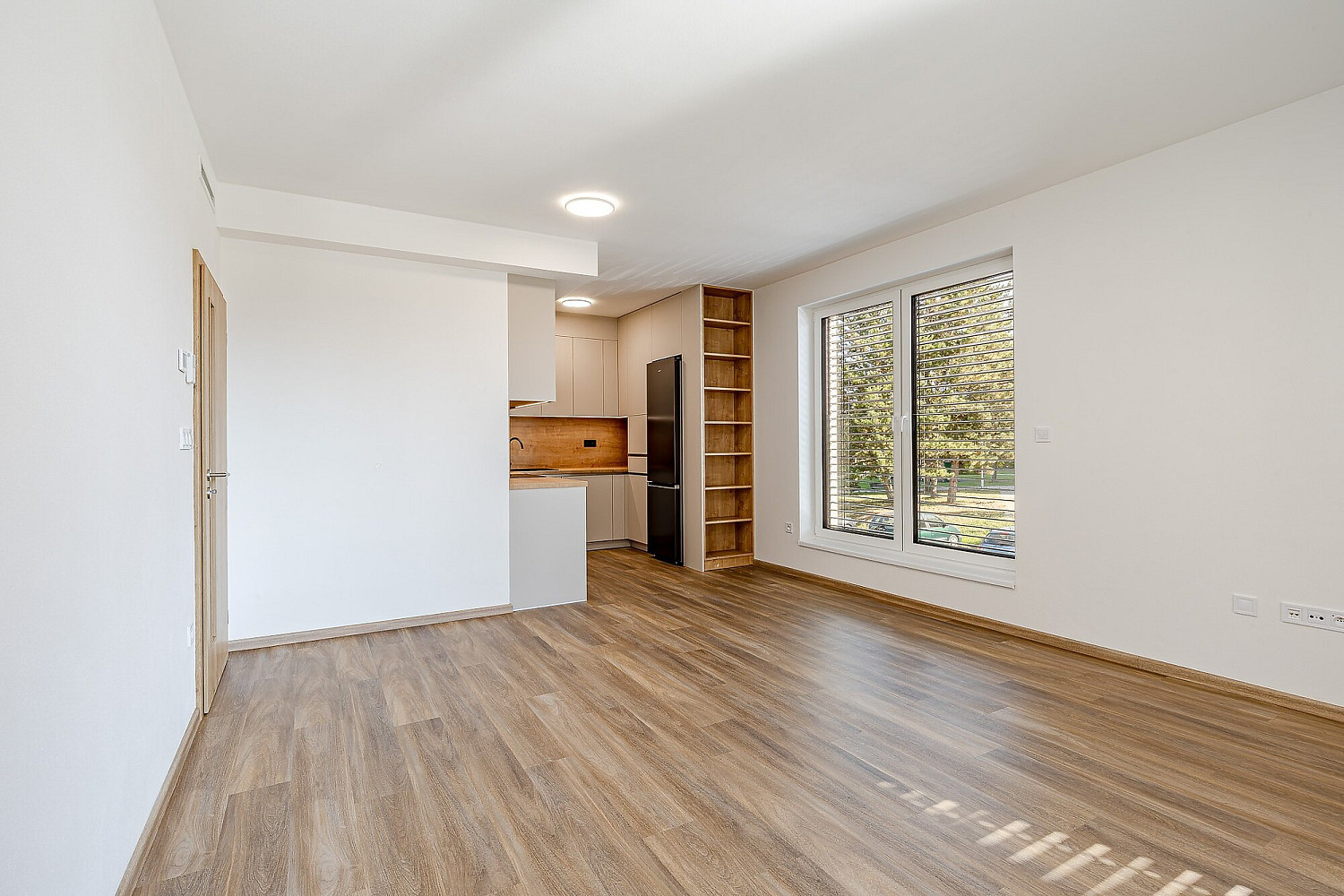 Pronájem bytu 2+kk 62 m² – fotografie 4