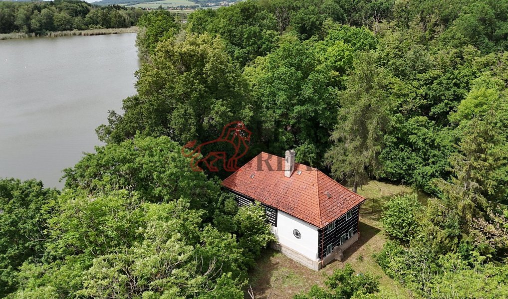Prodej domu 183 m² s pozemkem 2 192 m², Dětenice – náhled fotky 23