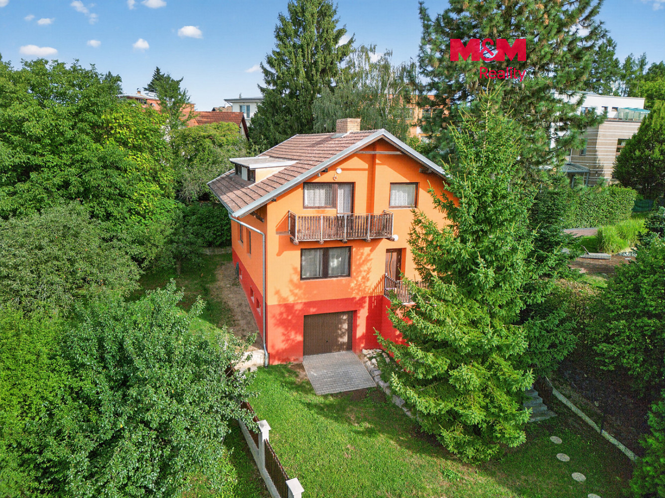 Prodej domu 180 m² s pozemkem 515 m²