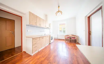 Pronájem bytu 4+1 72 m², Budějovická, Tábor