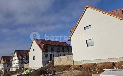 Prodej domu 106 m² s pozemkem 147 m², Mořina, okres Beroun