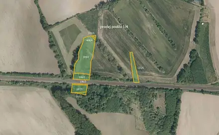 Prodej pole 22 812 m², Pardubice - Lány na Důlku