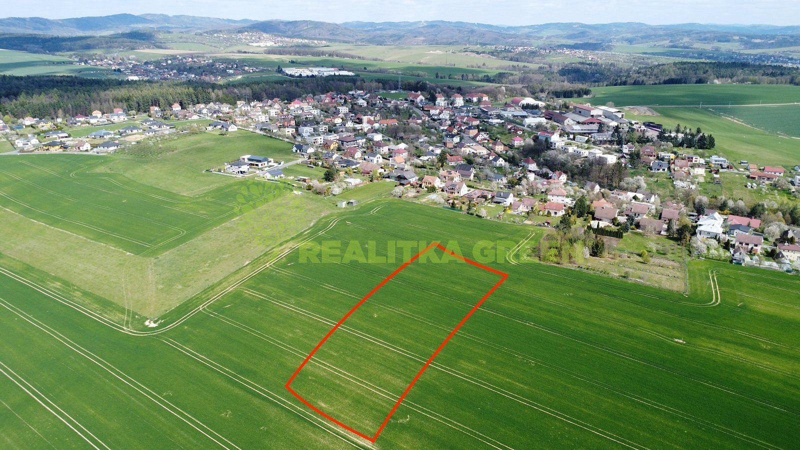 Prodej pole 8 890 m² — photo 2