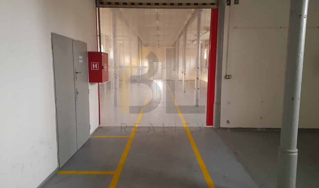 Pronájem skladovacích prostor 400 m², Hodonín – náhled fotky 8