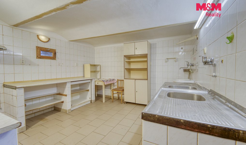 Prodej komerčního pozemku 16 101 m², Vráž – náhled fotky 4